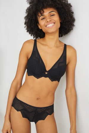 Roupa Interior C&A Underwire Bra Demi Acolchoado Feminino Pretas | 24359GTWJ