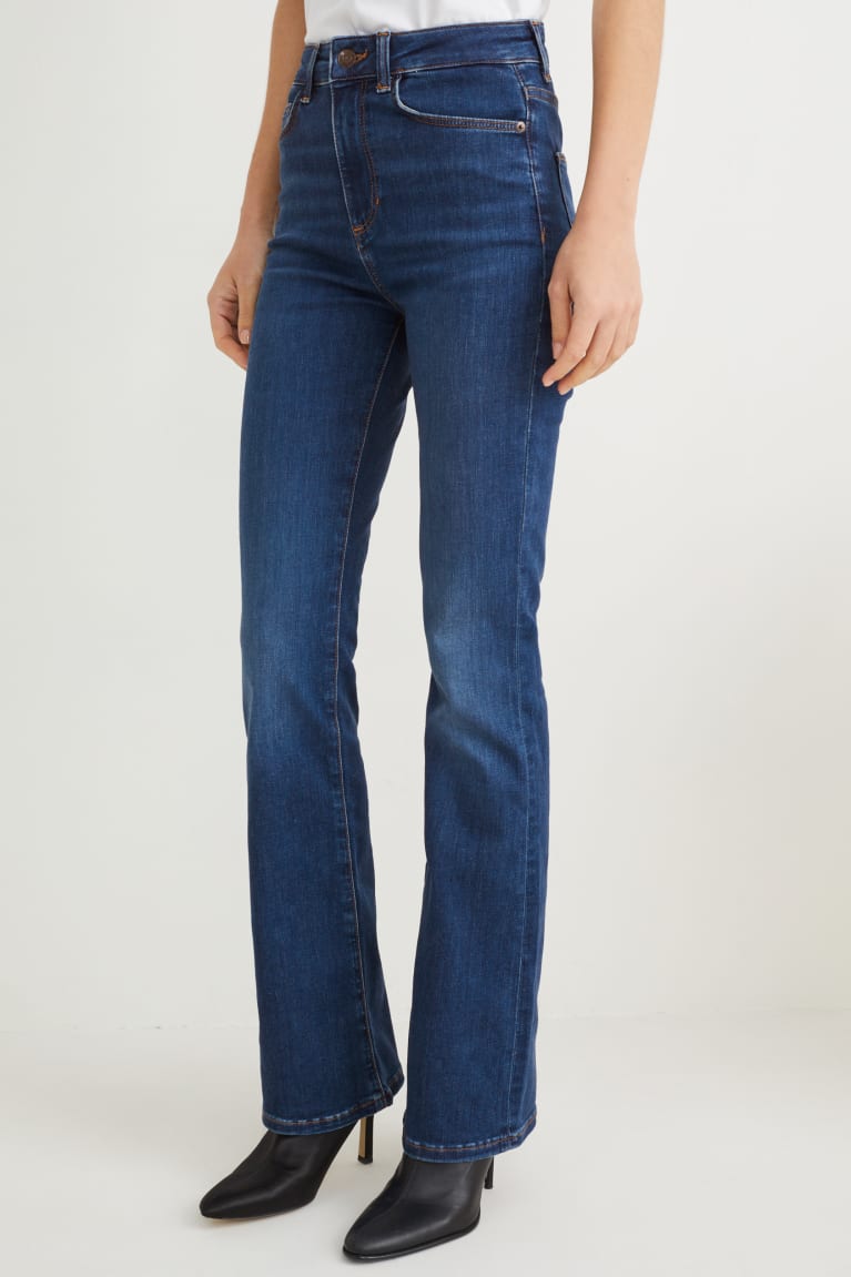 Calça Jeans C&A Bootcut High Cintura Lycra® Recycled Feminino Azuis | 25891VRKL