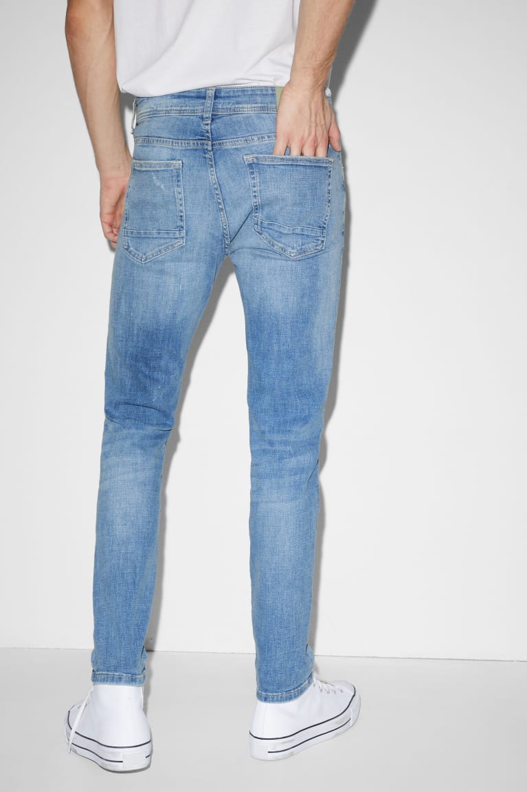 Calça Jeans C&A Magro Lycra® With Recycled Algodão Masculino Azuis Luz Azuis | 03581HIWT