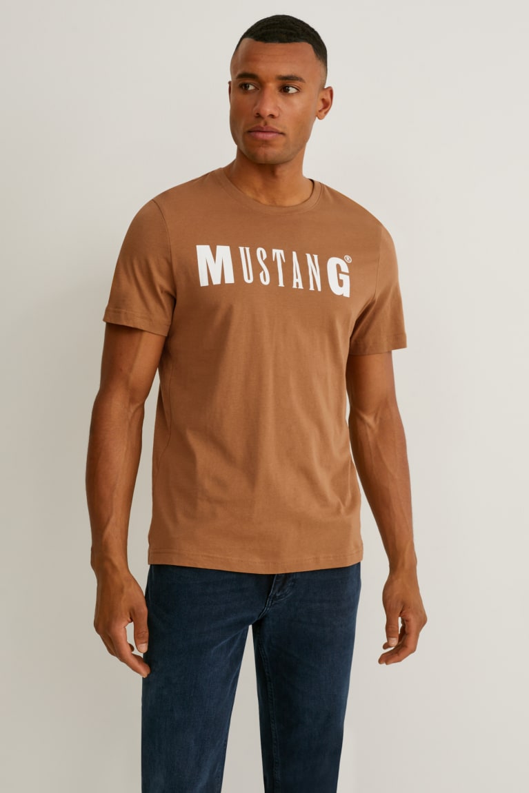 Camiseta C&A Mustang Masculino Marrom | 94871VPSR