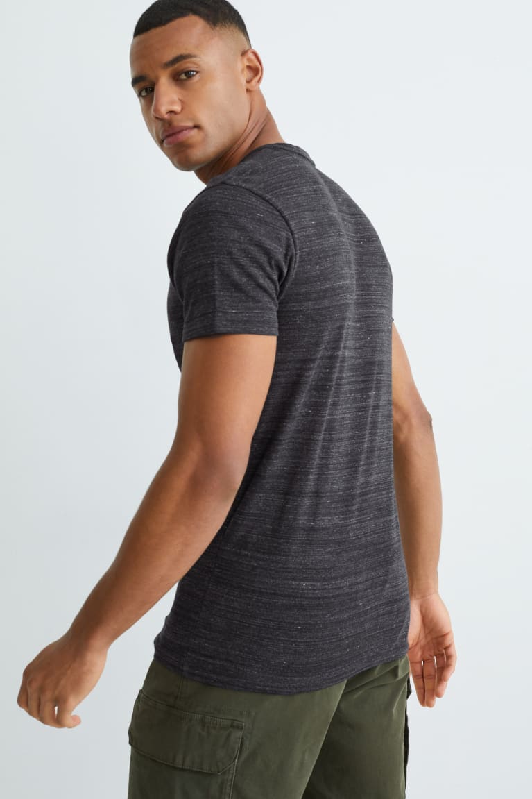 Camiseta C&A With Organic Algodão Masculino Pretas | 54612UODY