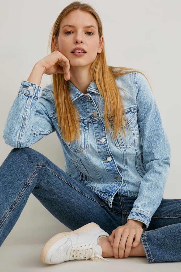 Casaco C&A Denim Feminino Azuis Luz Azuis | 95702LNMI