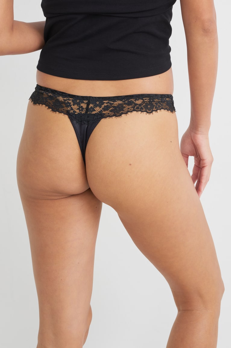 Roupa Interior C&A Thong Feminino Pretas | 02738IASW